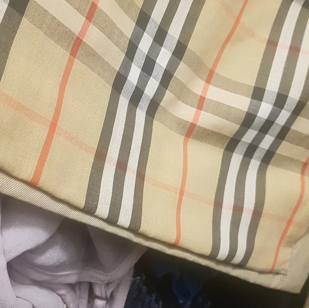 Vintage Authentic Burberrys Trench - Picture 12 of 12